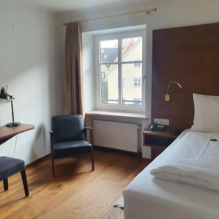 Hotel Schierlinger Braeustueberl Zewnętrze zdjęcie