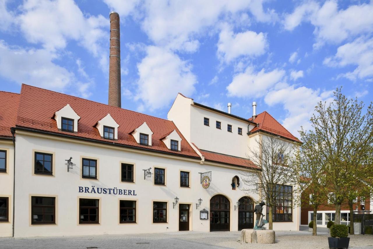 Hotel Schierlinger Braeustueberl Zewnętrze zdjęcie